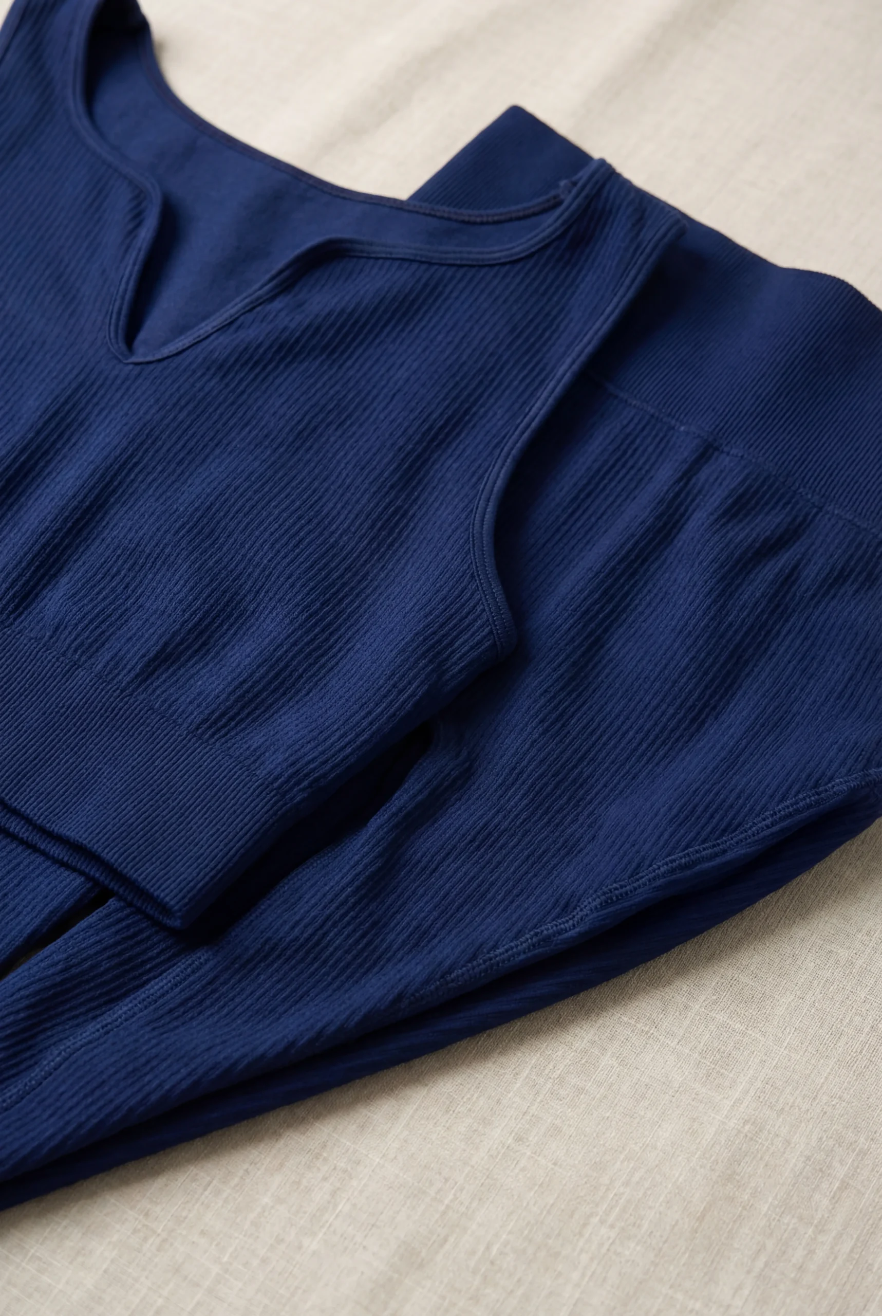 CONJUNTO ESCOTE U EN CUELLO - Image 5